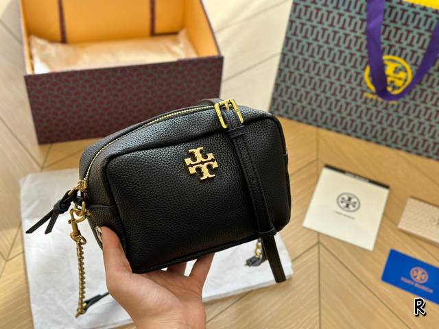 Tb新款小方包相机包 Tb新款小方包相机包，荔枝纹牛皮很舒服哦 尺寸17*11