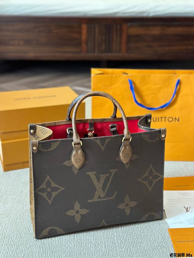 老花肩带 折叠礼盒 原单品质 Lv A B面原料 Onthego妈咪袋 性价比之王这是一款超赞的包型，灵感来自于恶搞lv的街头品牌，曾经的曾经，Louis Vl