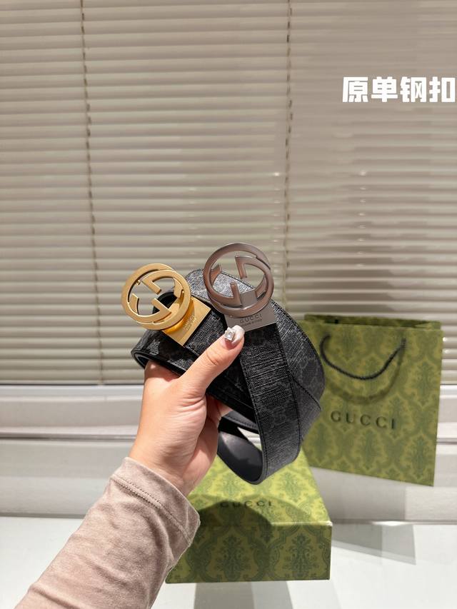 钢扣 高版本！腰带gucci 牛皮皮带～热门款 男女通用皮带里面最火的版本啦～质量很好 全套包装！五金绝对不褪色 皮带头和专柜一样的哦～ 配礼盒手提袋发票