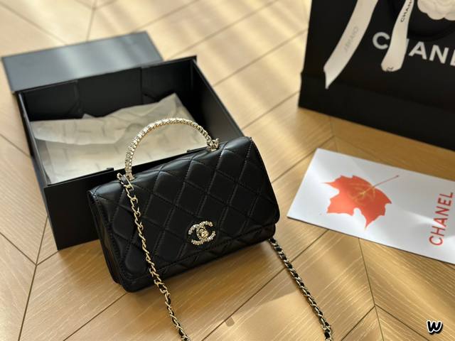 折叠盒 Size：19*10Cm 高品质woc. 牛皮 小香家 发财包