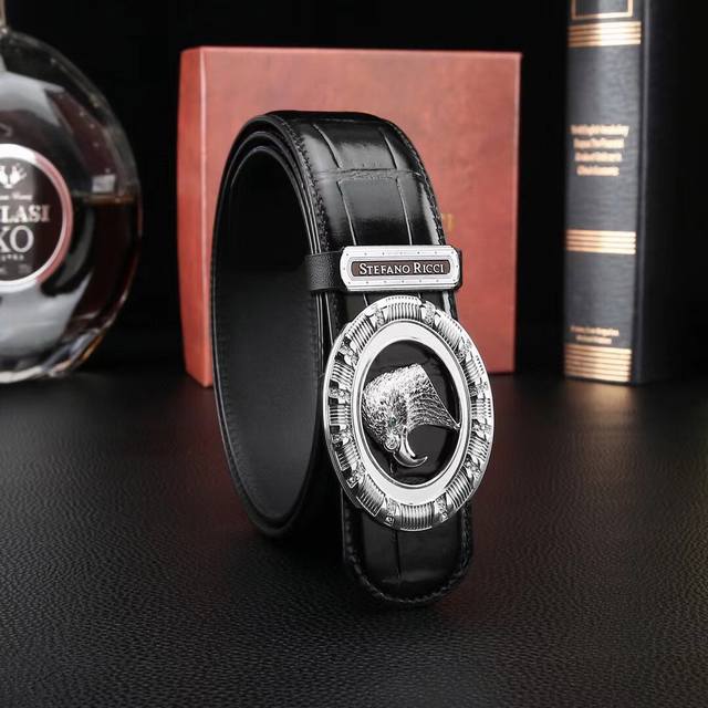 Made In Italy 批 配全套包装 品牌：Stefano Ricci海外原单 扣头材质：100%双色纯钢扣 带身材质正面：38Mm宽度采用进口头层牛皮大