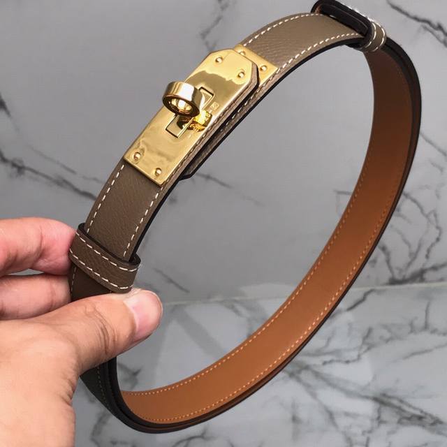 爱马仕 Hermès 女士腰带 小牛皮 镀钯搭扣 1.8Cm宽 H069853Ckr2 H锁扣牛皮女式细款皮带 腰带 裙带 外套 多色搭配 爱马仕 Hermès 女士腰带 小牛皮 镀钯搭扣 1.8Cm宽 H069853Ckr2 H锁扣牛皮女式细款皮带 腰带 裙带 外套 多色搭配