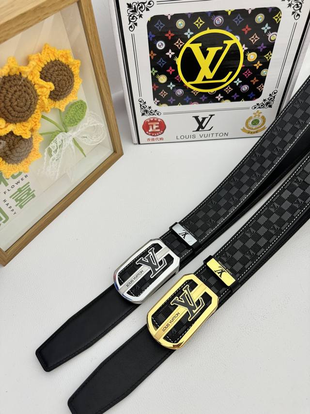 品名：Lv..路易..威登原单 材质：原单牛皮腰带 百分百头层牛皮腰带保证真皮，24K纯钢扣，专柜原单品质、做工精细，时尚大牌，送人自用首选 包装： 请认准如图