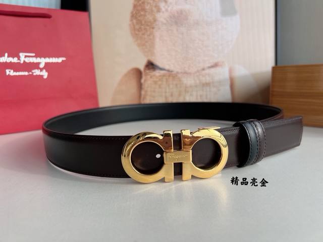升级版精品款 Ferragamo菲拉格慕男士3.5Cm精品金属扣,加厚电镀层耐磨损不易褪色不易掉色防过敏,进口双面用头层牛皮,百搭耐看不过时。 升级版精品款 Ferragamo菲拉格慕男士3.5Cm精品金属扣,加厚电镀层耐磨损不易褪色不易掉色防过敏,进口双面用头层牛皮,百搭耐看不过时。