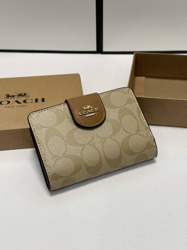 颜色 印花尺寸 15X10蔻驰专柜款原版牛皮专柜新宠做工精细内阁丰富有尽有低调奢华