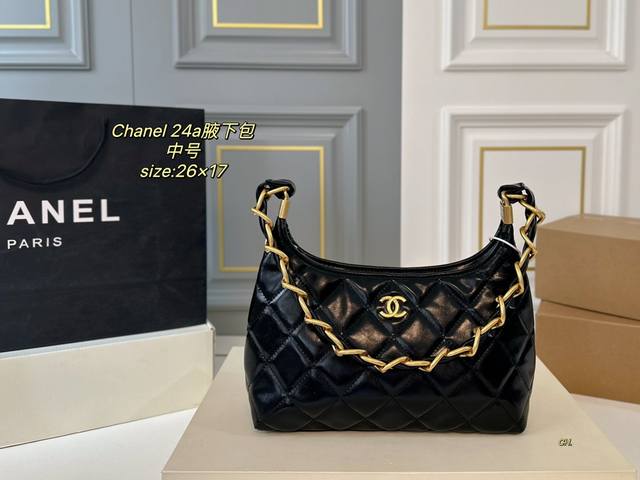 中号 配盒 Size:26×17中号 Chanel香奈儿24A油蜡皮流浪hobo腋下包 经典元素融合时尚hobo款式 设计简约又高级 瞬间提升气质 质感超级棒, 中号 配盒 Size:26×17中号 Chanel香奈儿24A油蜡皮流浪hobo腋下包 经典元素融合时尚hobo款式 设计简约又高级 瞬间提升气质 质感超级棒,