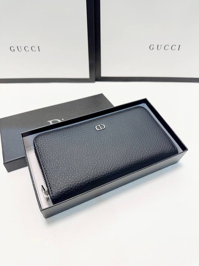 颜色 黑尺寸 19X10Dior火爆版单拉小手包到货里外头层牛皮打造图片色 自带原版盒子 男女通用 颜色 黑尺寸 19X10Dior火爆版单拉小手包到货里外头层牛皮打造图片色 自带原版盒子 男女通用