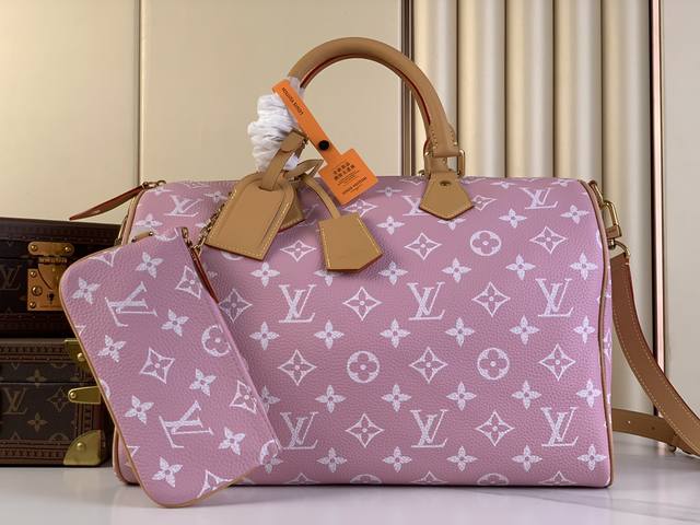 出厂价 Speedy P9 Bandoulière40手袋 M24422粉色 本款speedy P9 Bandoulière 40 Monogram Leath