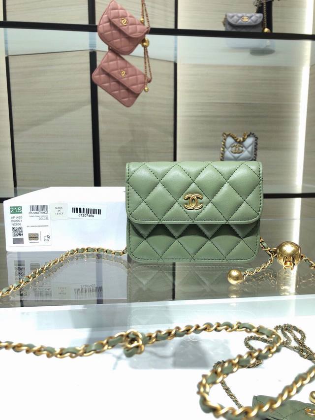 特价 不退不换 Ohanel 新品小金球系列 腰包饰品 口红包 复古五金 羊羔皮尺寸：12Cmx9Cm A P1465