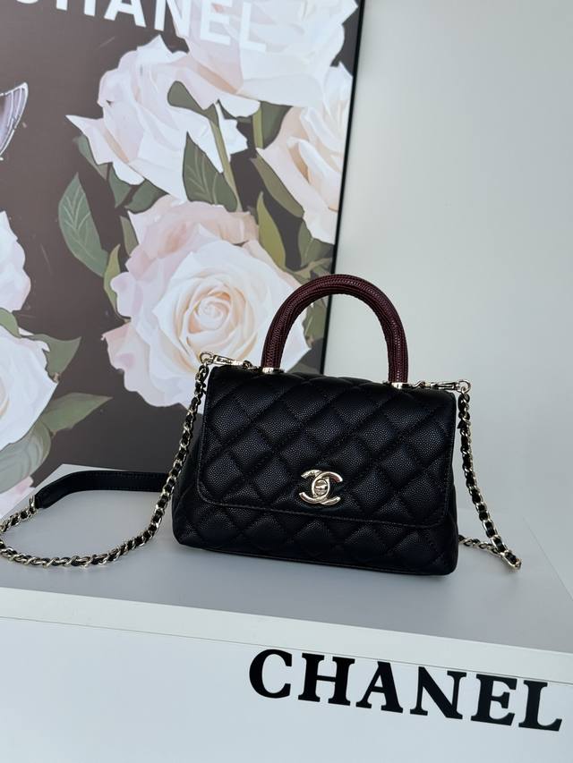 2024K新款 2215车边 内里配小羊皮 口盖手提包 Cocohandle经典款几乎是王炸现在推出了 更加软萌可爱种草了！！！手腕球纹，枣红蜥蜴纹，配小球纹牛