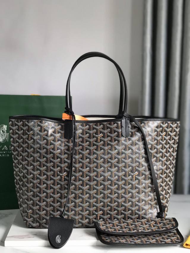 正品级 Goyard 戈雅 经多次研究与改良，不断提升面料与皮质，全方位独家定制只为不断达到客户的高品质要求 底布采用与zp一致的定制高品雨露麻，再涂上光面的树