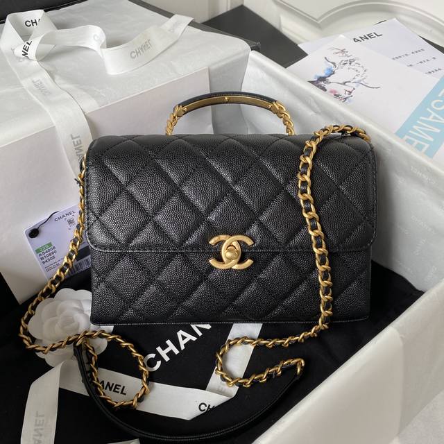 Chanel23Scarryme太赞了大号as4008 终于在今天提到了这款23Sscarrymemini~上手很贵气，Mini是19Cm，另外还有个小号是22