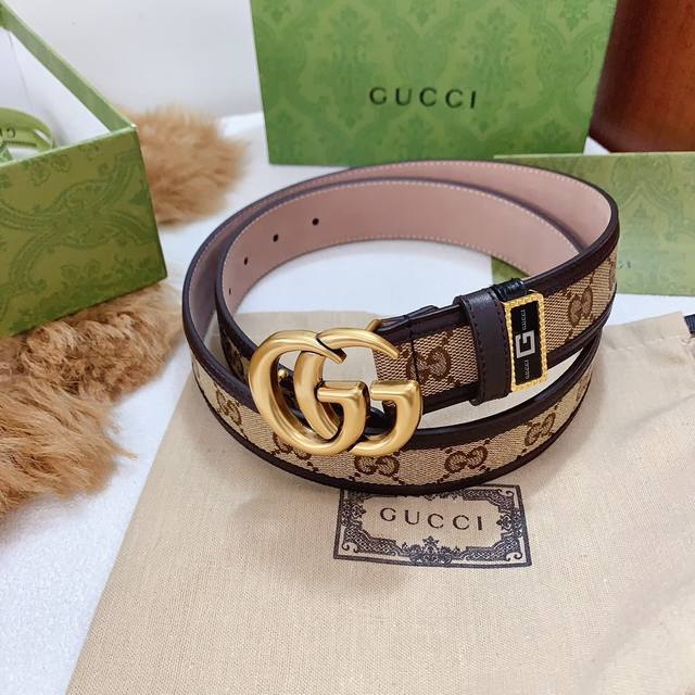 古奇gucci官网正版原单精品， 织带系列原厂皮拼接，变色树膏底，经典版型高端专供 精品工艺电镀打磨，对版车线，宽度3.5Cm 专柜买版开模定制