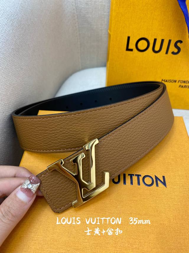 Lv -意大利进口头层荔枝纹牛皮配平纹底，搭配真空电镀亮面纯铜扣，经典款式，专柜有售，市场顶级品质，支持验货 配送全套专柜包装，宽度 3.5Cm