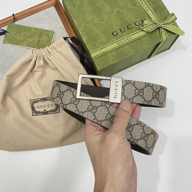Gucci -意大利进口专柜专用印花帆布配平纹底，搭配真空电镀仿古银扣，经典款式，专柜有售，市场顶级品质，支持验货 配送全套专柜包装，宽度 3.5Cm