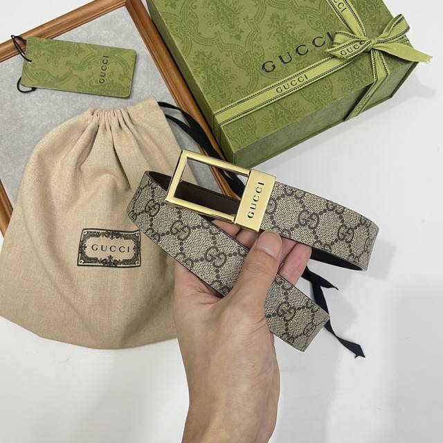 Gucci -意大利进口专柜专用印花帆布配平纹底，搭配真空电镀亮面纯铜扣，经典款式，专柜有售，市场顶级品质，支持验货 配送全套专柜包装，宽度 3.5Cm