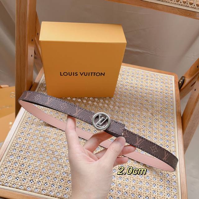 Lv -意大利进口专柜专用monorgan涂层帆布配头层皮底，搭配真空电镀亮面纯铜扣，官网新款，专柜有售，市场顶级品质，支持验货 配送全套专柜包装，宽度 2.0