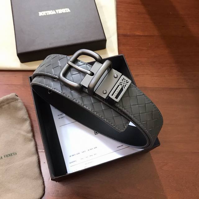 配正版包装，Bv针扣正版同步，顶级高端专供原单，意大利进口真正胎牛皮纯手工编织切边，对照正版开模复刻，精钢喷砂扣件，精细打磨五金 好货上手即知，比拼质量拼做工，