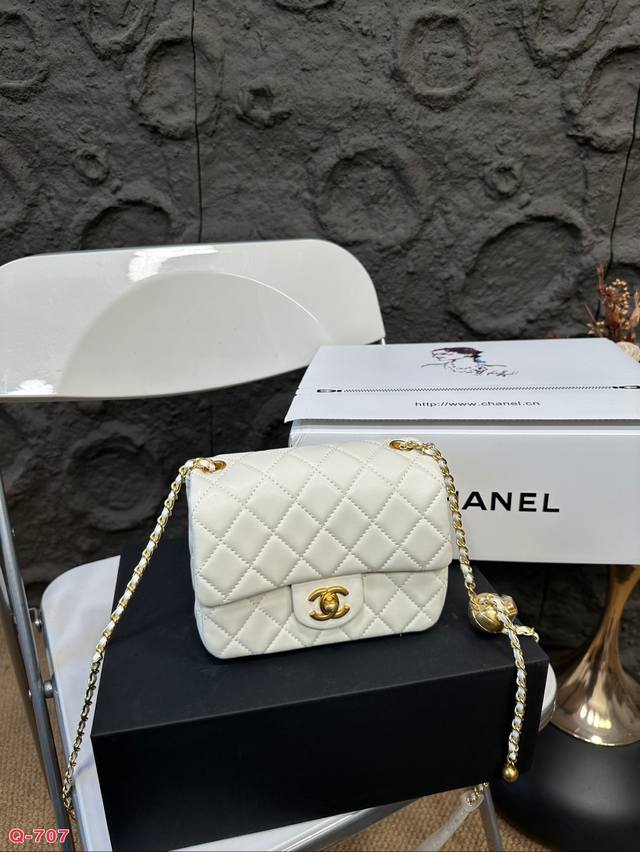 免税店全套包装 香奈儿金球方胖子 Chanel经典cf 经典不过时 时装 休闲 不挑衣服 尺寸17.13Cm