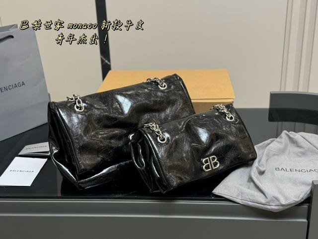 配盒 Size：27*17Cm 37*27Cm Balenciaga Monaco系列 巴黎世家秋冬大包 超柔软牛皮，随性帅气呀~必须all In 黑色油腊牛皮