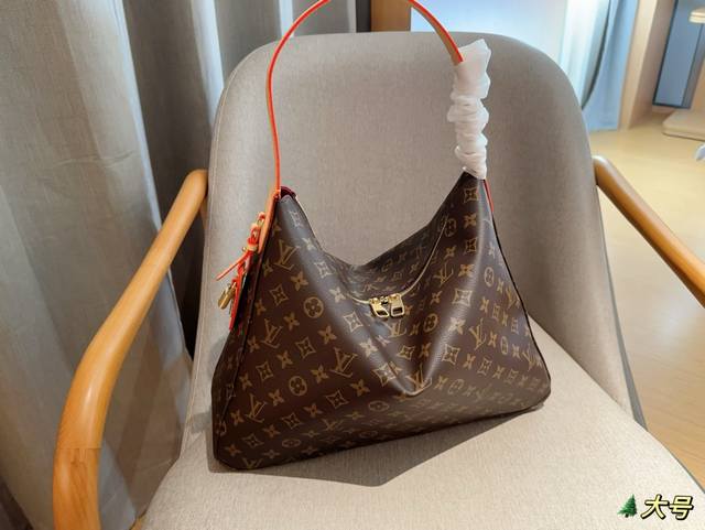 大号芯片版 Lv路易威登 24新款slouchy老花hobo腋下包 尺寸40×30×11 礼盒包装