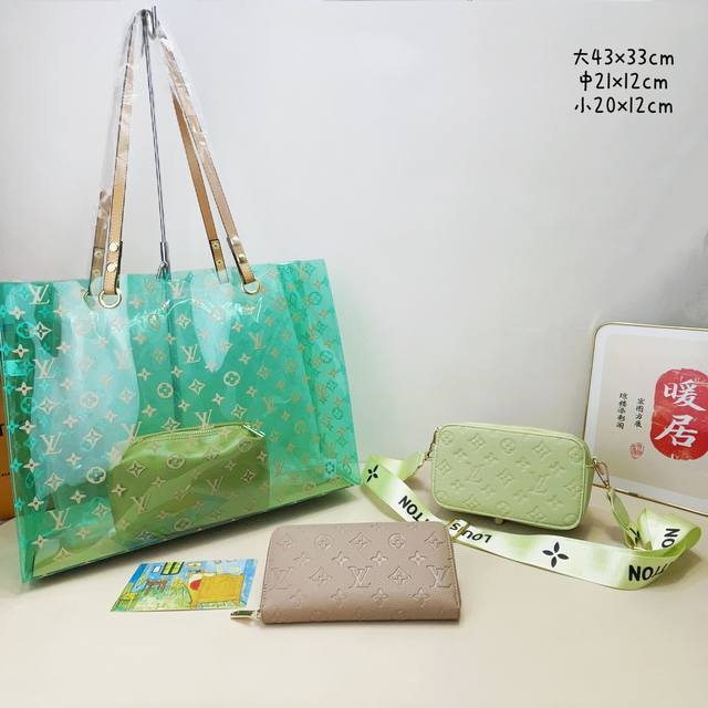 三件套 Lv 透明托特包+相机包+钱包3件套组合 尺寸：大43X33Cm，中21X12M，小20X12Cm.