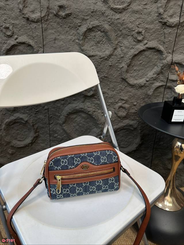 配折叠盒 酷奇gucci Ophidia 复古老花相机包 杨幂同款包包 小巧包身 容量ok 复古老花 百搭不过时 尺寸19.13Cm