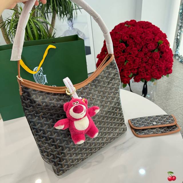 无盒 戈雅购物袋 属于这个季节的购物袋 Goyard 小托特 实物真的很有质感， 四季绝配！ Size：33.13.26