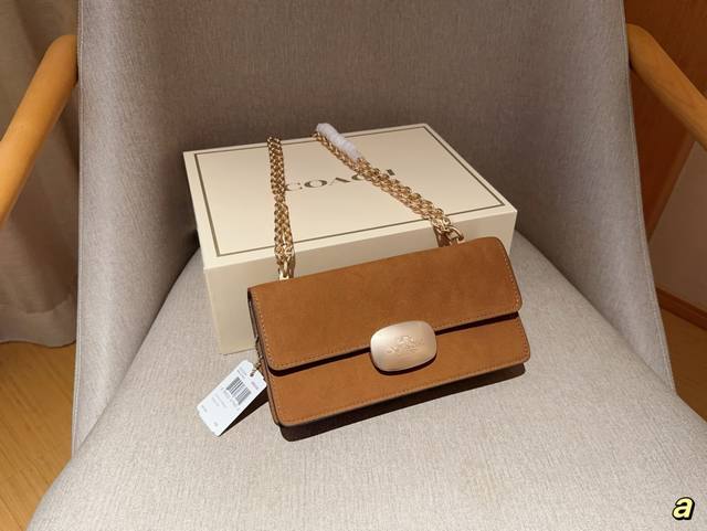 Coach 蔻驰 Eliza Flap Crossbody 磨砂麂皮绒翻毛皮链条包翻盖小方包 尺寸23×12×6 礼盒包装