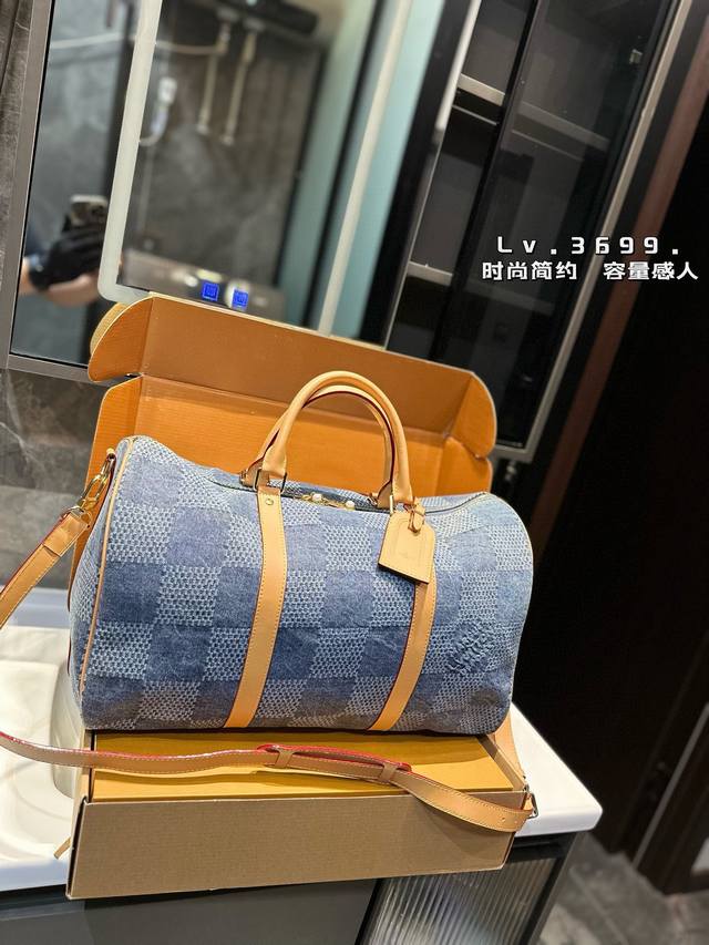 尺寸：45 26Cm L家 牛仔新款旅行包 出！ Keepall 45 旅行袋 终于可以下手了 可以用一辈子的包 短途旅行+酷盖必备
