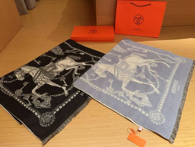配送礼盒手提袋 爱马仕 秋冬羊绒混纺围巾 尺寸 ×190