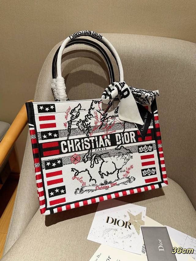 配送丝巾 Dior迪奥 托特包tote Book Tote 茹伊印花立体提花刺绣 尺寸36Cm 礼盒包装