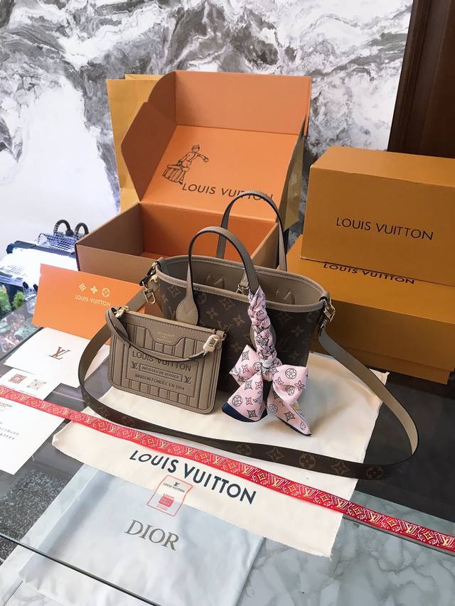 顶级牛皮 全钢五金 配丝巾 Lv新款超迷你neverfull Bb又奶又高级 超mini尺寸轻盈便携~却不失优雅气质