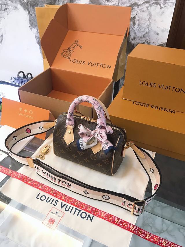 顶级原单 全钢五金 配丝巾 Lv Speedy 20枕头包 Lv 新款系列 City Keepal手袋,全网首发 Lv Speedy Nano 枕头包这款ret