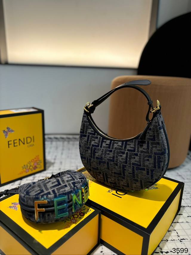 毛呢 Fendi 2024 Fendigraphy半月 包j Fendi 春夏季全新fendigraphy手袋的来 咯圖期待已久~秀上就相中了这款回回画 猛的一
