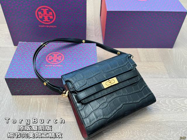 Tb托里伯奇 Toryburch 原版复刻版 细节完美 做工精致 闭眼入都不会出错哦！ 颜值高 集美必入 尺寸 24 17