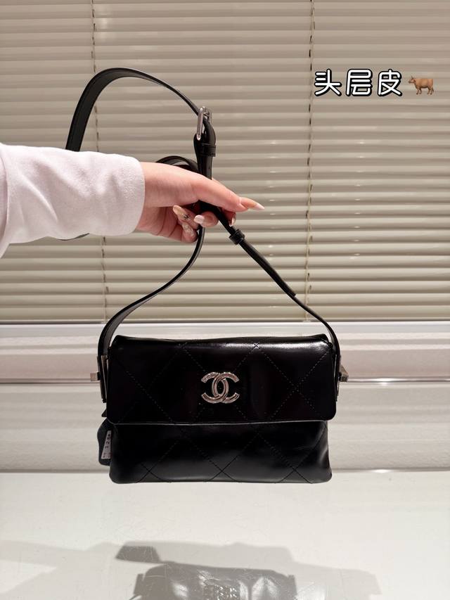 顶级原单 头层皮 Chanel 信封包 慵懒随性又好背 上身满满的惊喜 高级慵懒又随性 彻底心动的一只 Size：23 16Cm