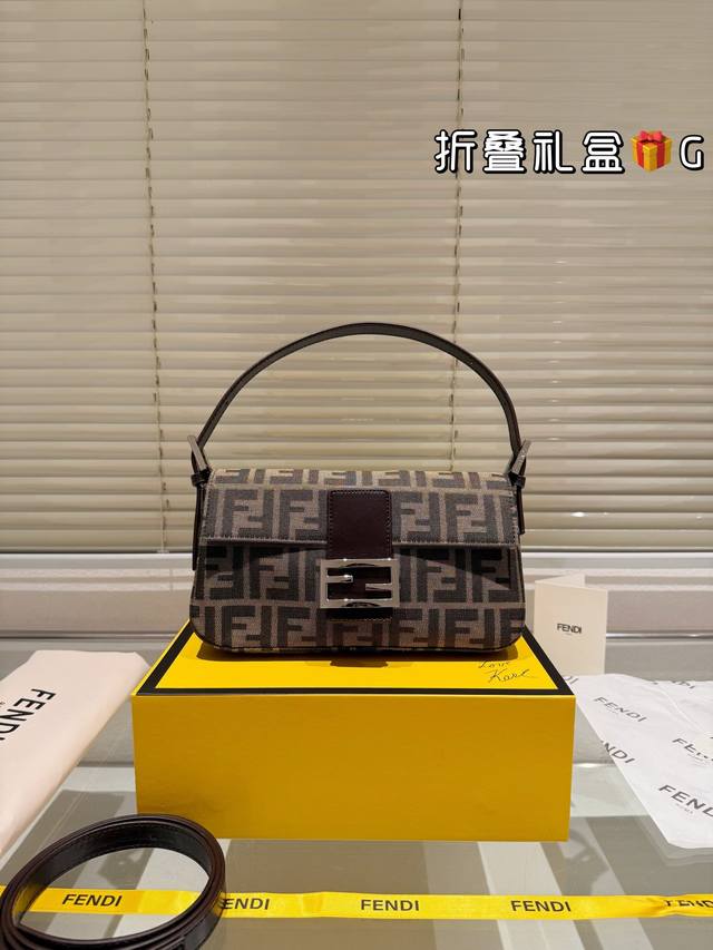 2024秋冬fendi Baguette法棍包腋下包fendi系列法棍baguette 25.15Cm
