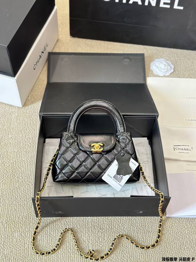 顶级原单 头层皮 Chanel24K新款｜本季度的“最眼包” Chanel 香奈儿 23K Kelly大号链条包 小羊皮 也是很耐用哒，经典百搭耐看~ 尺寸20