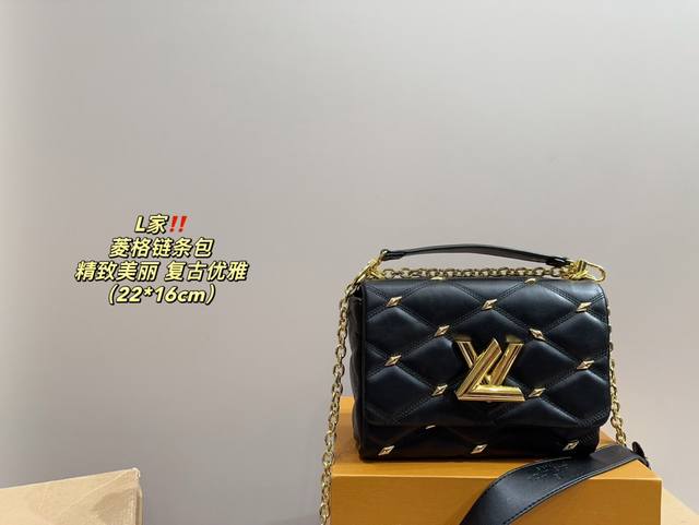 配折叠盒尺寸22.16 Lv 菱格链条包 Lv绣线菱格手提单肩包 致敬 2014年10月 Nicolas Ghesquiere 为 Lv设计首场大秀的go-14