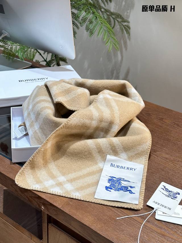 爆款围巾必须拥有戴上就是韩剧女主本人 围巾系列百搭自用送礼都可以 100%羊绒温暖整个冬季◎ 柔软舒适增添时尚品味必须拥有起来卖 180×35盒子包装 爆款围巾必须拥有戴上就是韩剧女主本人 围巾系列百搭自用送礼都可以 100%羊绒温暖整个冬季◎ 柔软舒适增添时尚品味必须拥有起来卖 180×35盒子包装