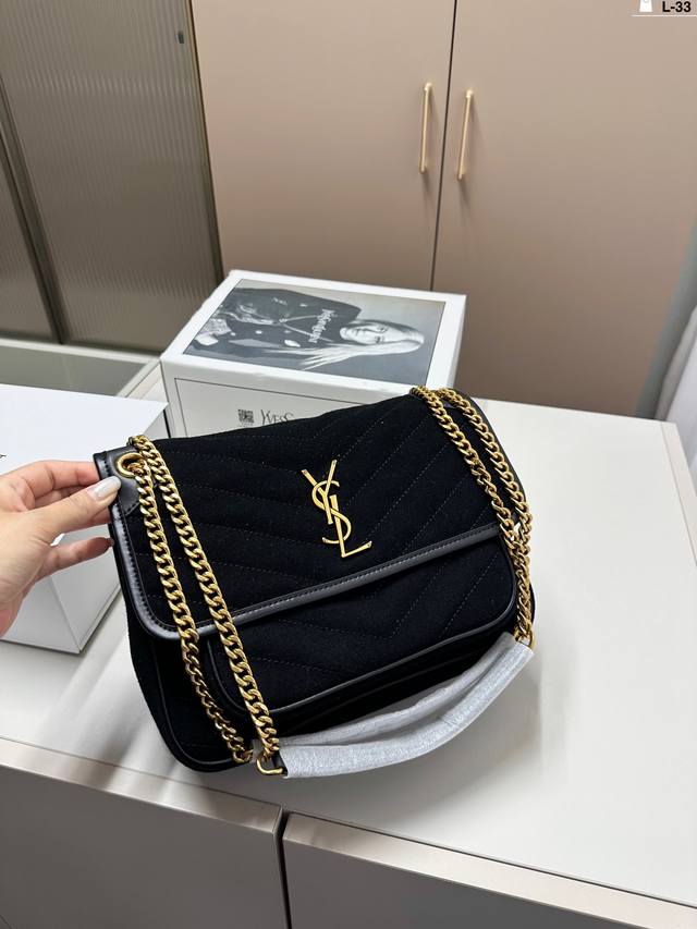 圣罗兰ysl Niki邮差包 简直无法拒绝 超显气质 高级感十足 集美必入款 L-33尺寸28.10.18折叠盒飞机盒
