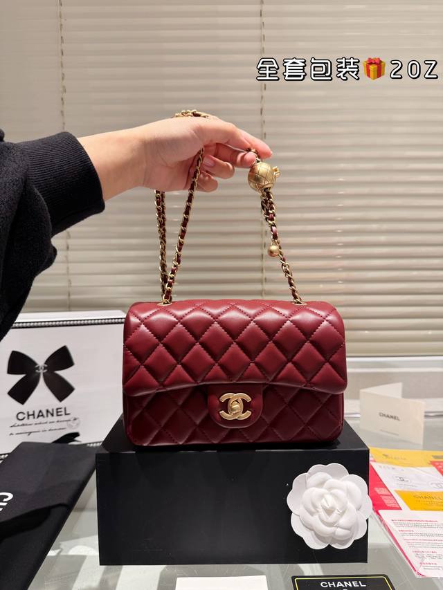 金球 小羊皮 小羊皮香奶奶 金球方胖子 “New Arrival” 最美金球方胖子人间香奈儿 白富美小姐姐必备款 ■单独夸最让人挪不开眼 就是小金球了太高级~