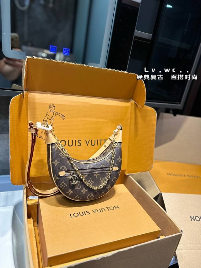 礼盒包装 Lv Vitage 新款中古豌豆包 Lv Marel 中古包，最近lv中古包款式可以说的不能再了，大小非常合适呦！造型也很特别，肩带质感很舒服，不会勒