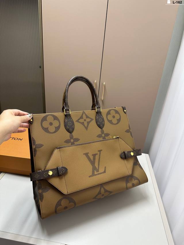 Lv Onthego托特包 超级经典又时髦 意外的百搭 耐看精致 日常出街 L-162尺寸41.19.32折叠盒