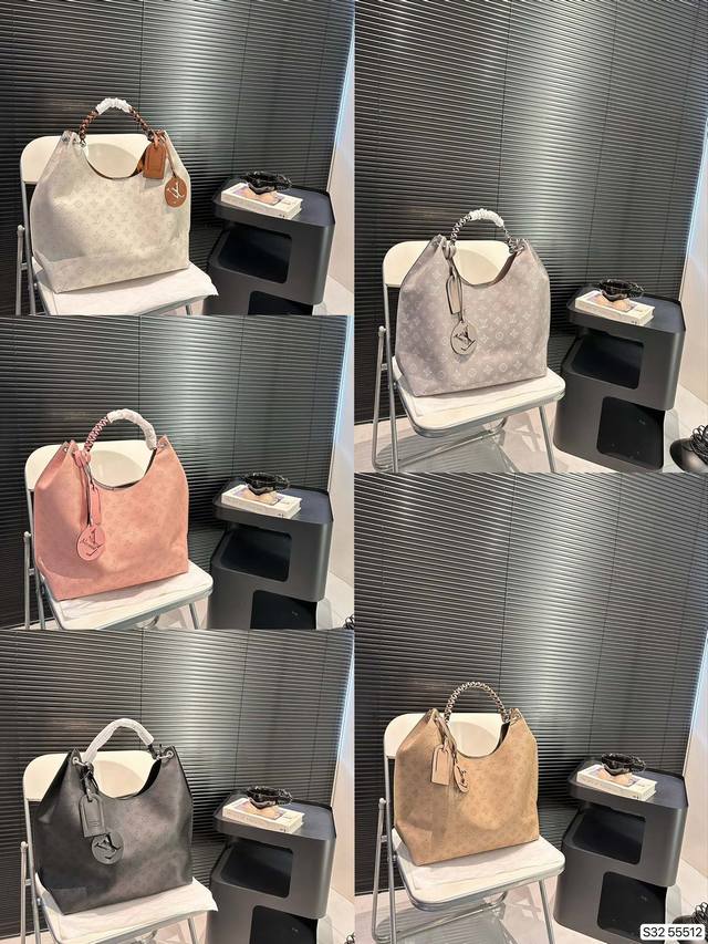 Lv镂空托特 优雅流畅 气场十足 时髦又精致 颜值天花板 尺寸：35 28 货号55512