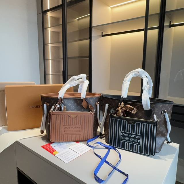芯片版本 顶级货全套包装 动态变码芯片牛皮系列赠送原版丝巾！ 升级版全钢五金lv专柜新款双面购物袋neverfull Insideout 双面托特包～配小包～非