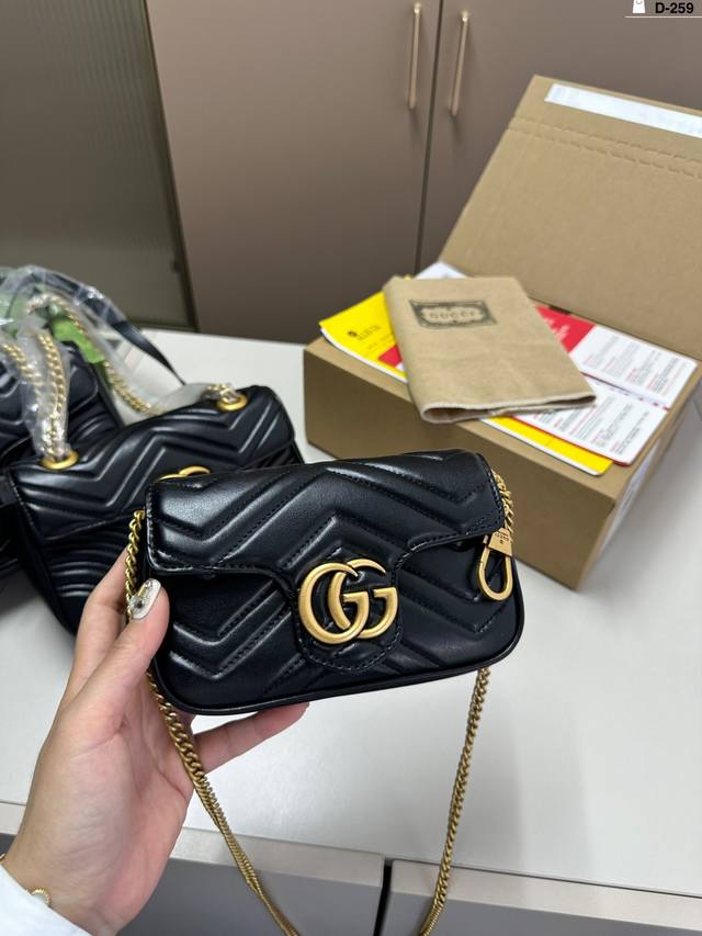 16厘米 酷奇gucci 马蒙包 御姐风扑面而来 颜值简直满分 D-259尺寸26×16 22×14 16×10折叠盒飞机盒