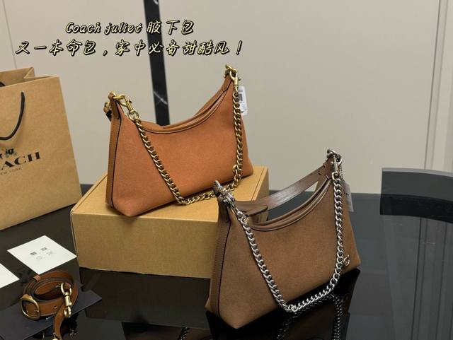 全套包装 Size:20*27Cm 蔻驰 腋下包包 新品 超级可爱的版型 经典的小号的 Size 小小的身体,大大的容量! 渠道货很难得哦! 搜索coach 全套包装 Size:20*27Cm 蔻驰 腋下包包 新品 超级可爱的版型 经典的小号的 Size 小小的身体,大大的容量! 渠道货很难得哦! 搜索coach