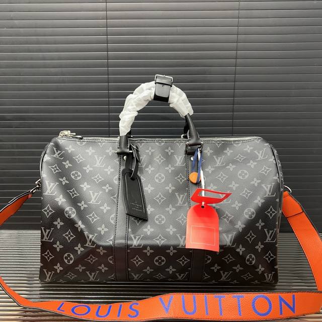 Louisvuitton 路易威登 Keepall 印花旅行袋 手提包袋 机场包 采用精湛镶嵌细工 实物拍摄 原厂原版面料 45 X 26 Cm。